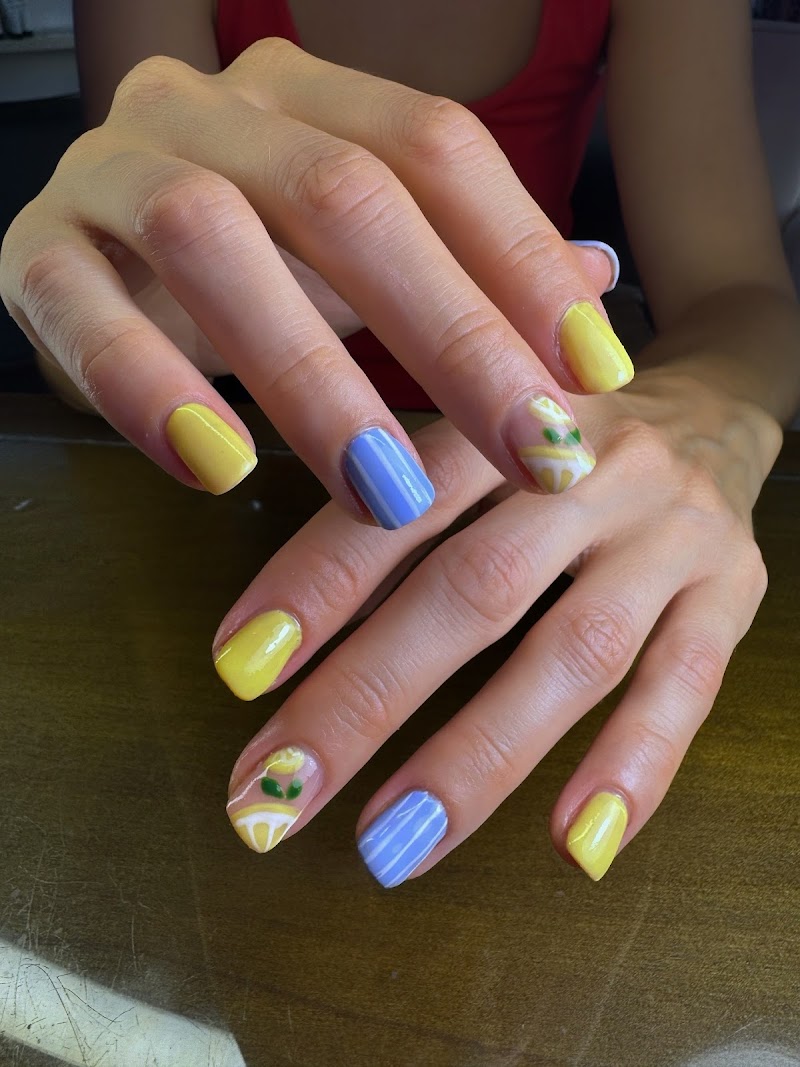Ale Nails Barcelona - photo 2