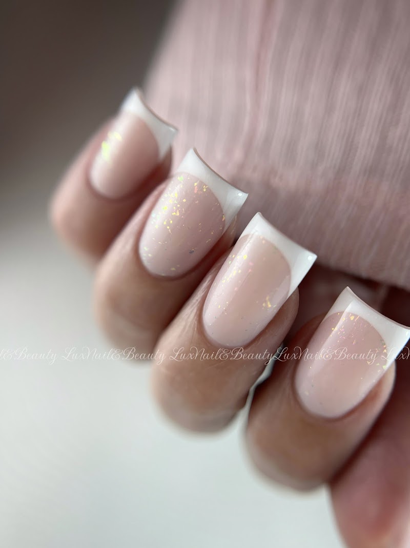 Luxnail & Beauty - photo 2