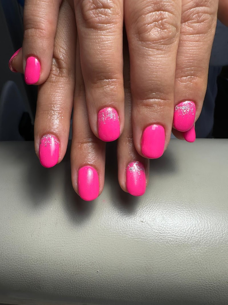 Time For Me - Nail & eyebrow Salon - photo 2